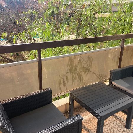 Meubles De Tourisme Beaulieu Apartment Bagian luar foto